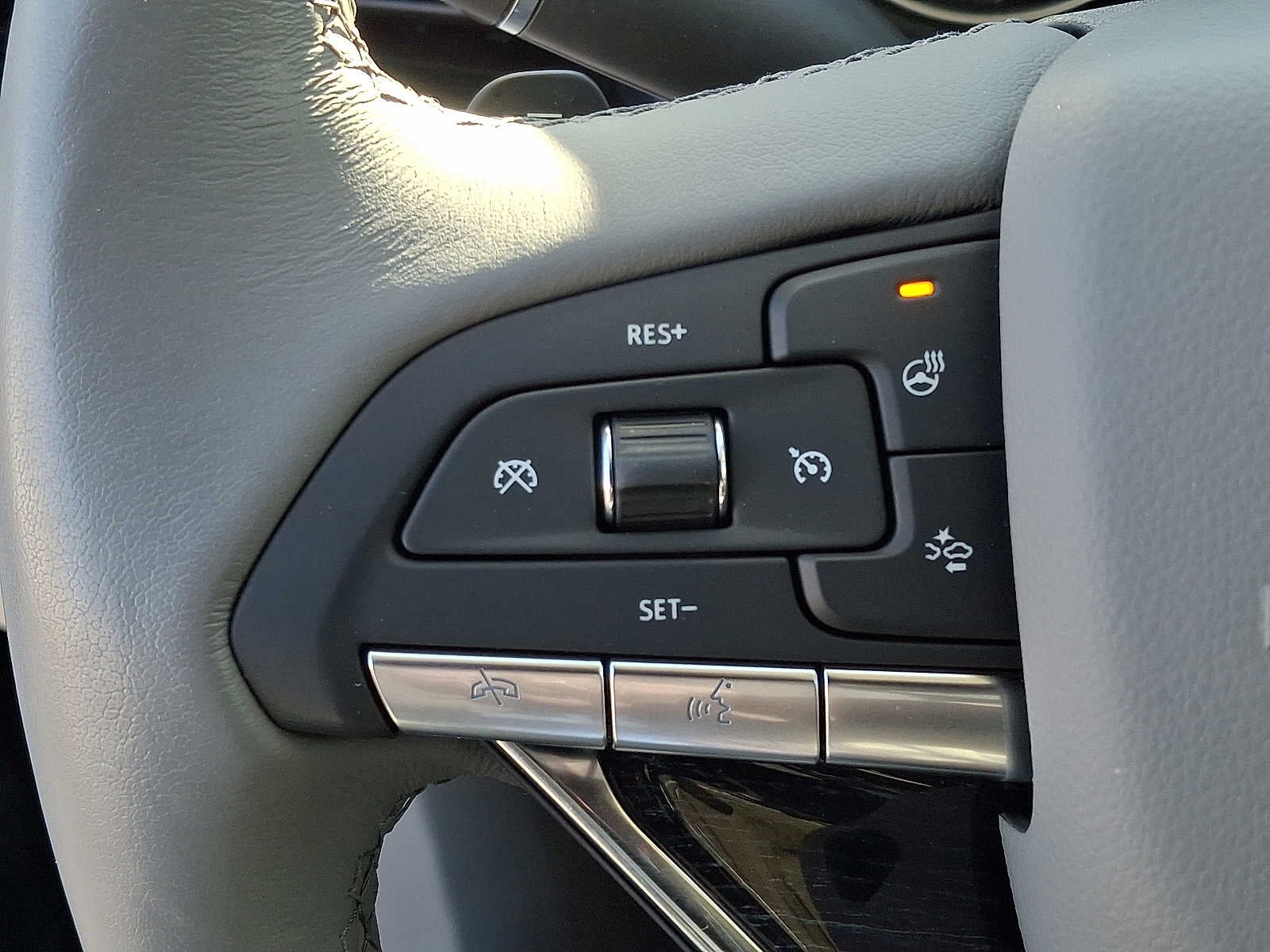 2025 Cadillac XT6 AWD 4dr Premium Luxury