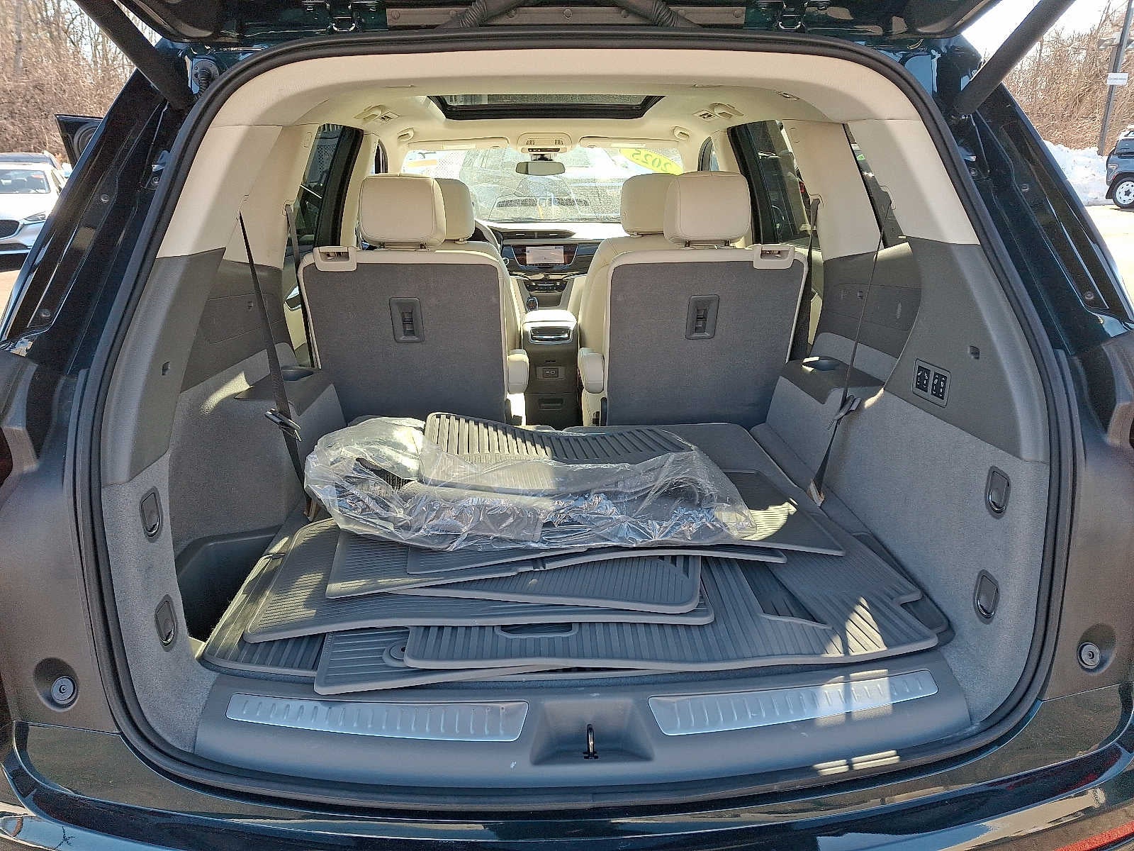 2025 Cadillac XT6 AWD 4dr Premium Luxury