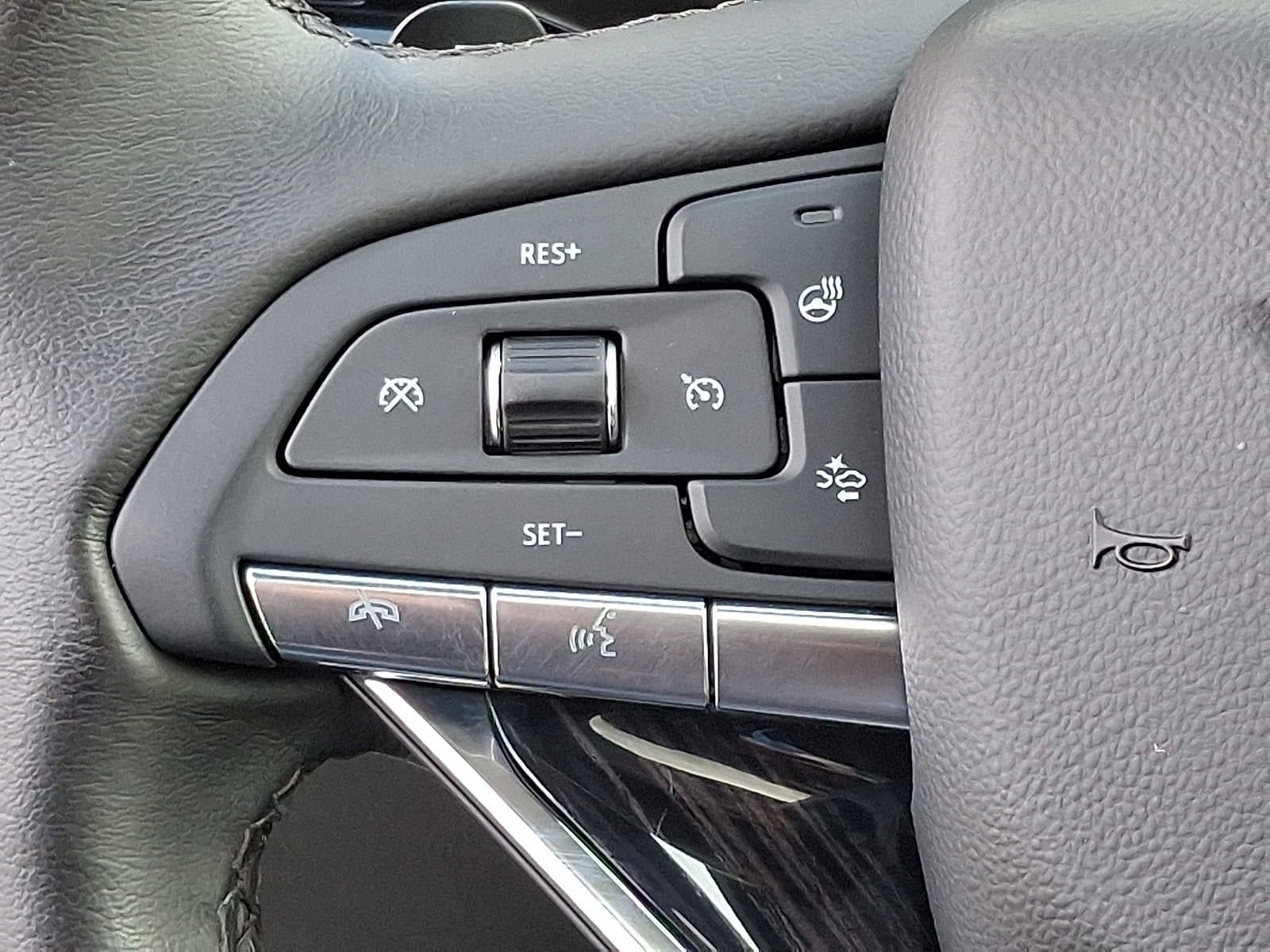 2025 Cadillac XT6 AWD 4dr Premium Luxury