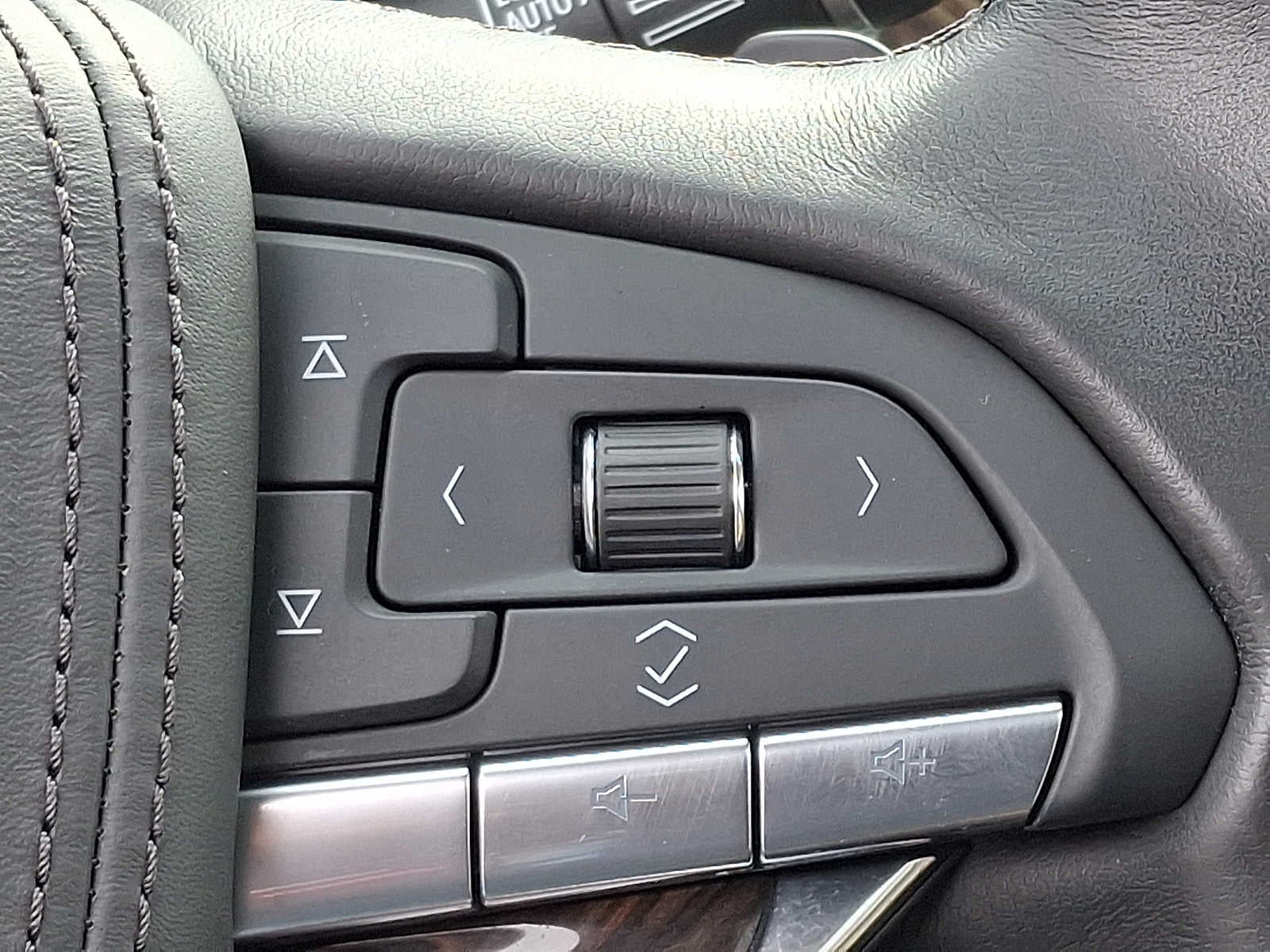 2021 Cadillac XT6 AWD 4dr Premium Luxury