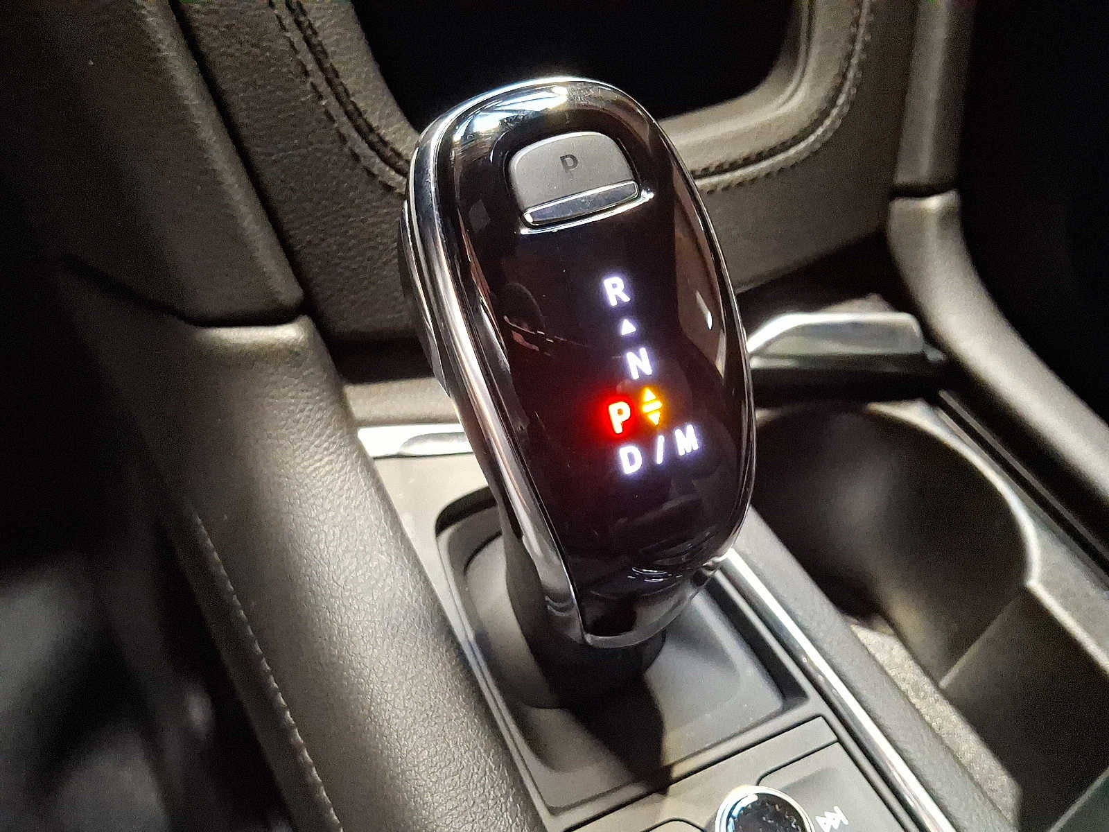 2025 Cadillac XT6 AWD 4dr Sport