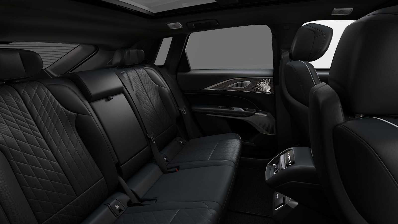 2027 Cadillac LYRIQ 4dr Signature Sport