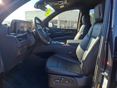 2023 Cadillac Escalade 4WD 4dr Luxury