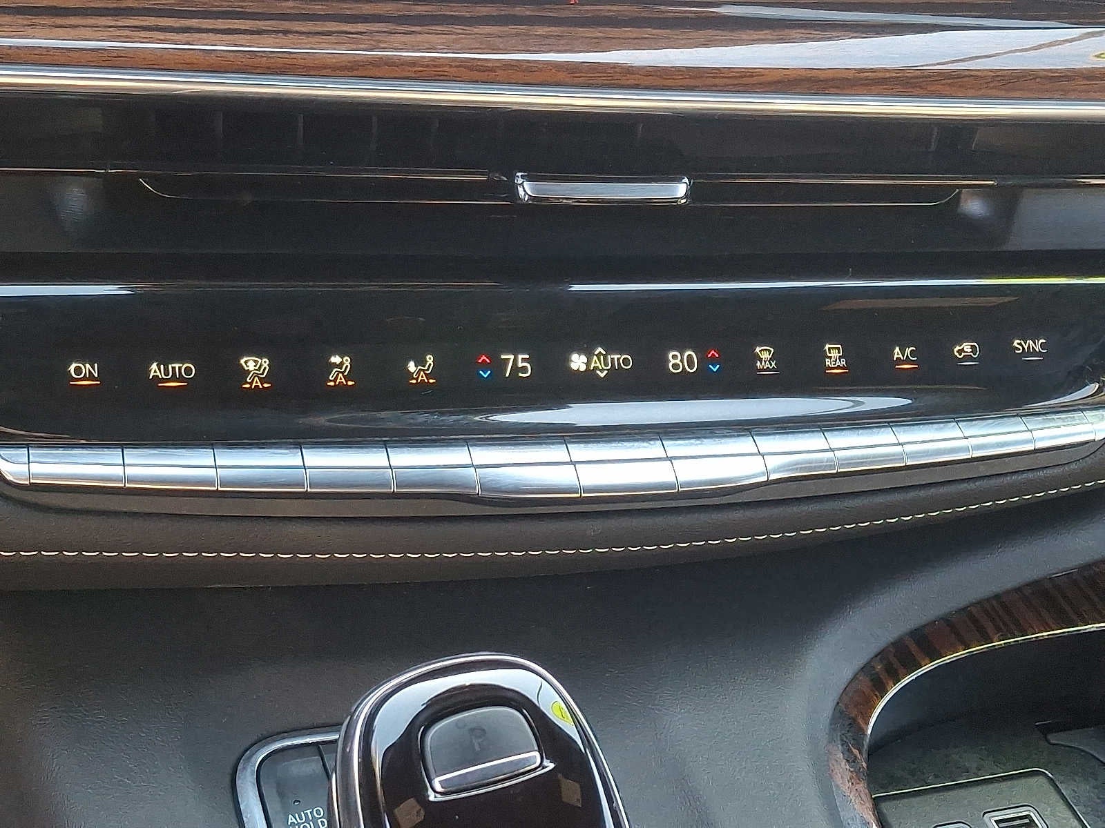 2023 Cadillac Escalade 4WD 4dr Luxury