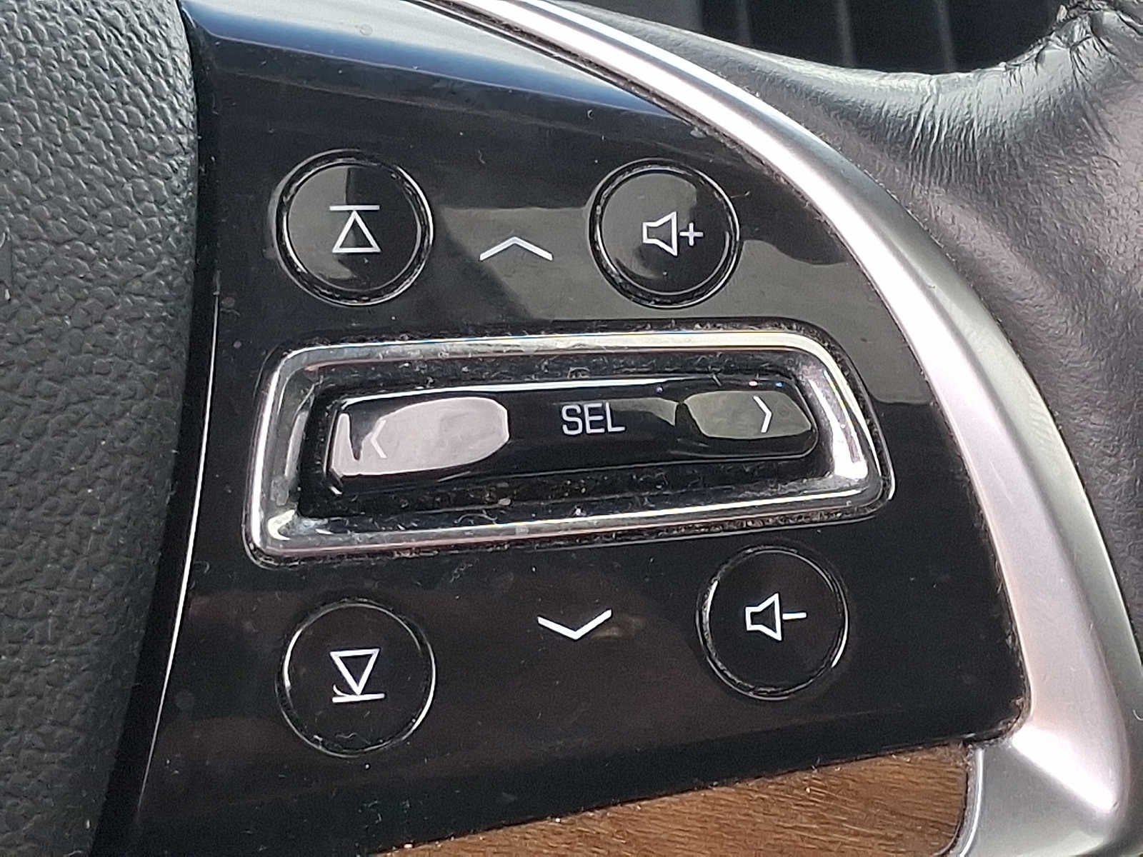 2018 Cadillac Escalade 4WD 4dr Luxury