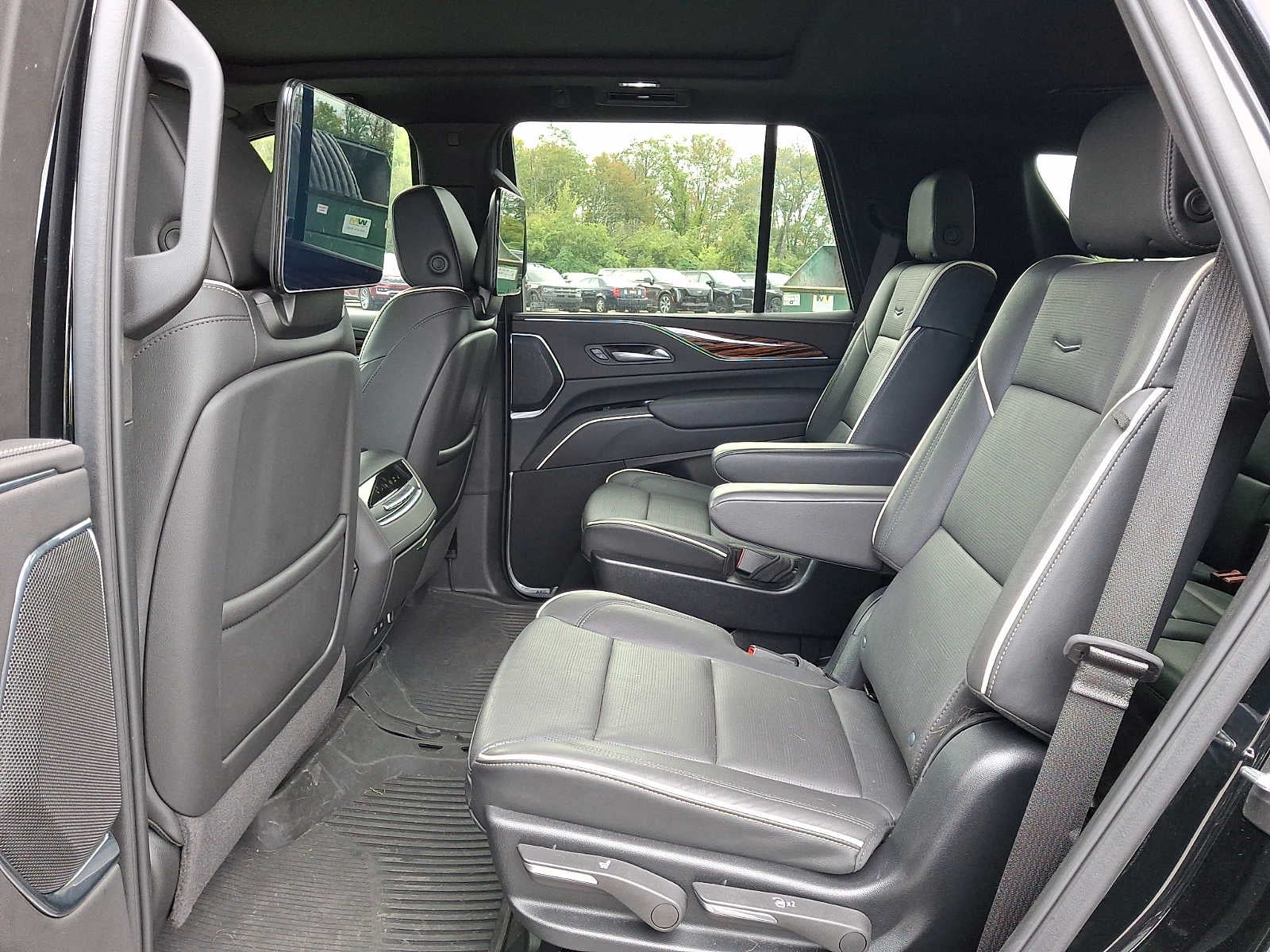 2024 Cadillac Escalade 4WD 4dr Premium Luxury
