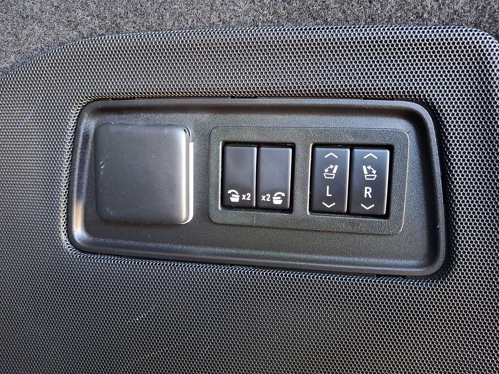 2022 Cadillac Escalade 4WD 4dr Sport