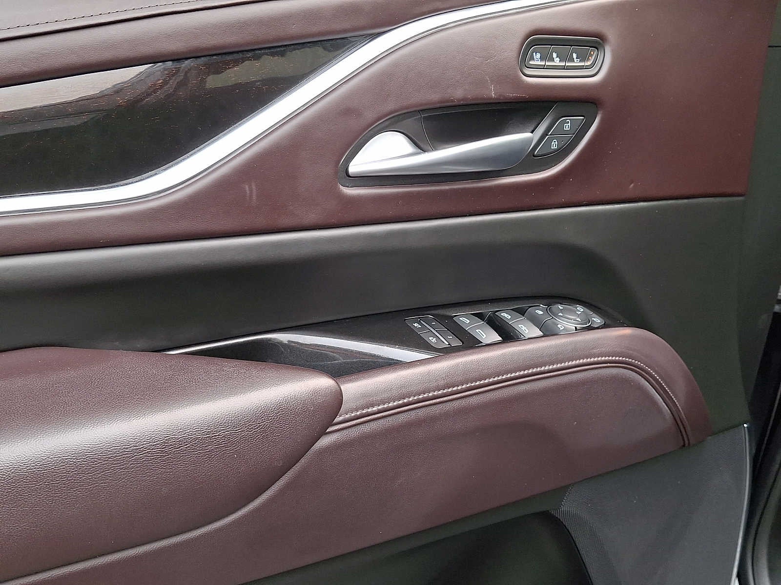 2023 Cadillac Escalade 4WD 4dr Sport Platinum