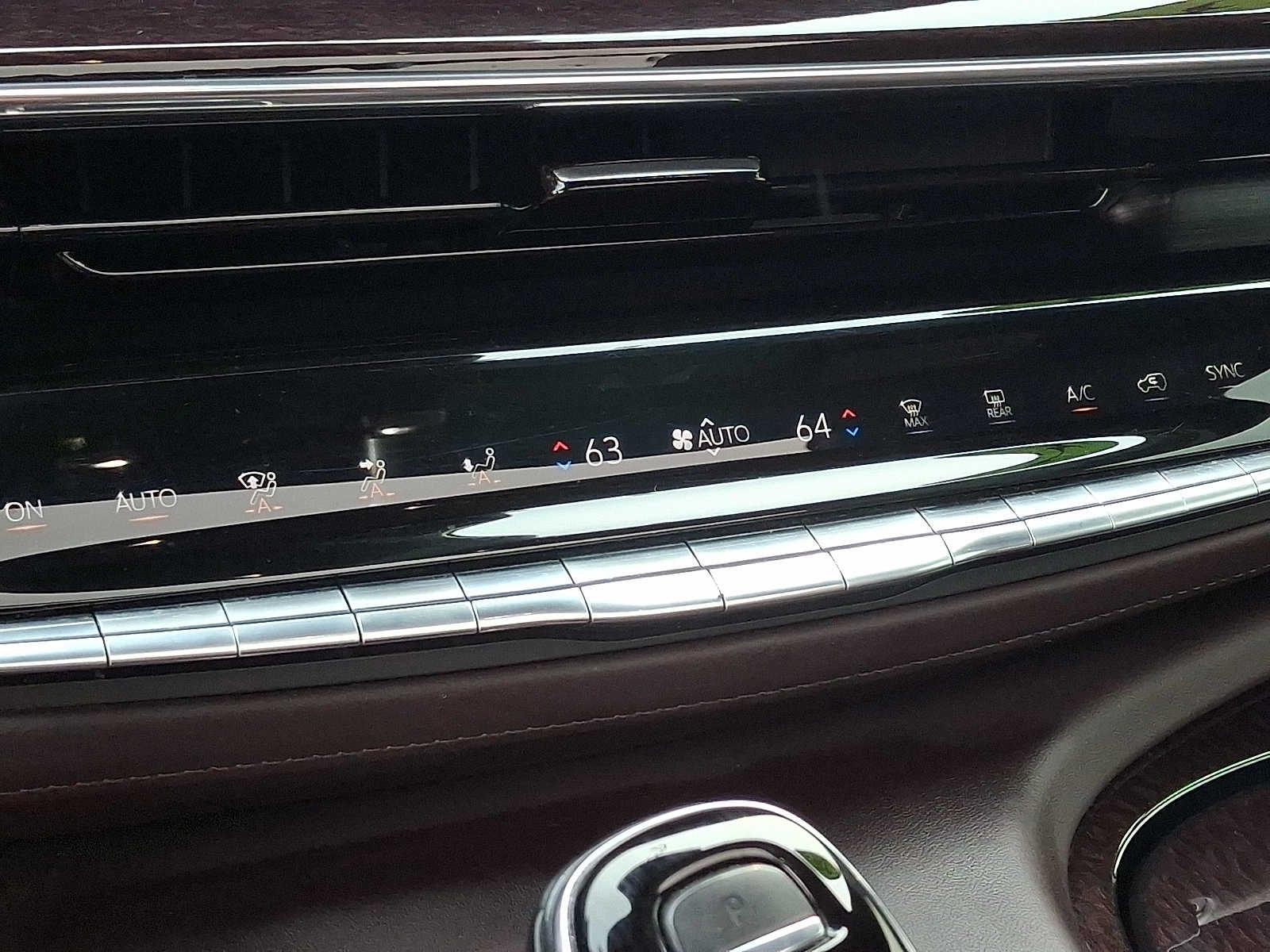 2023 Cadillac Escalade 4WD 4dr Sport Platinum