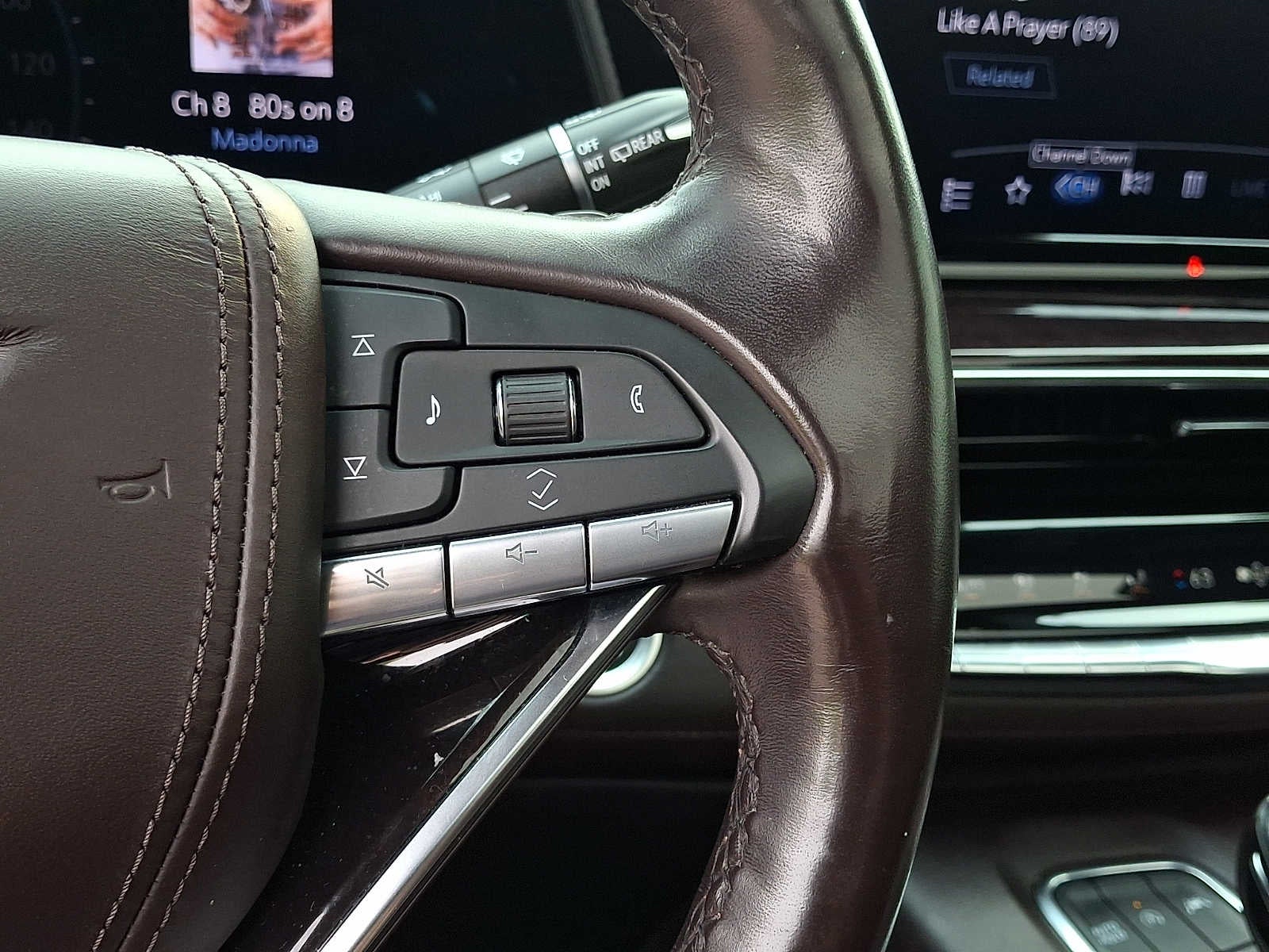2023 Cadillac Escalade 4WD 4dr Sport Platinum