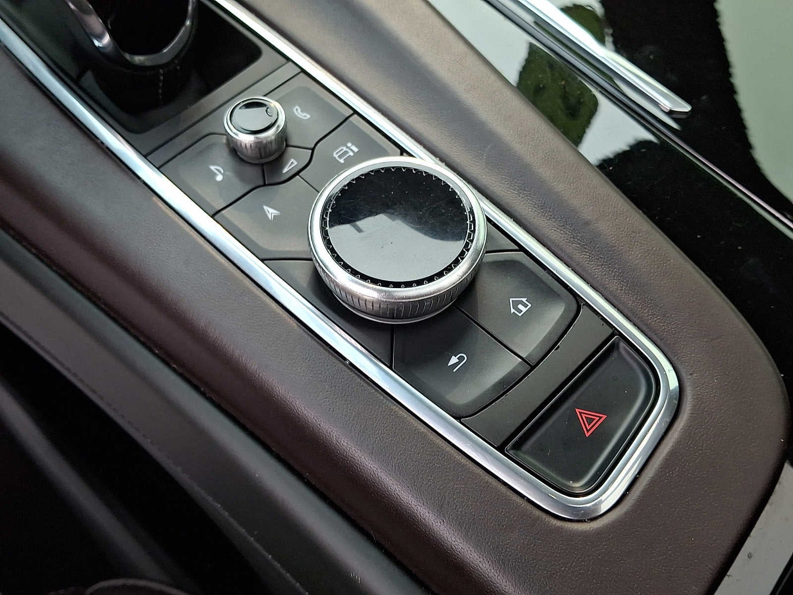 2023 Cadillac Escalade 4WD 4dr Sport Platinum