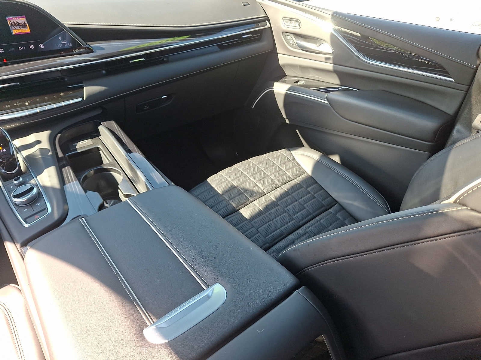 2024 Cadillac Escalade AWD 4dr V-Series