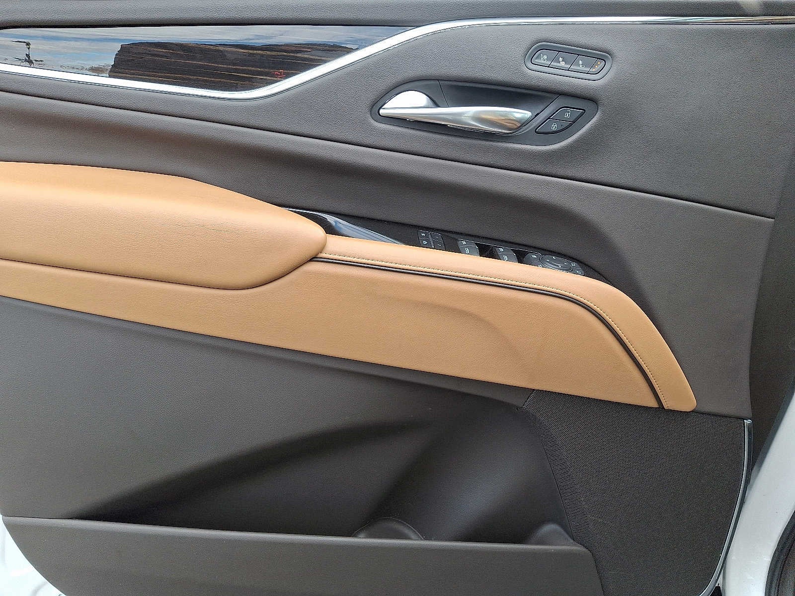 2021 Cadillac Escalade ESV 4WD 4dr Premium Luxury