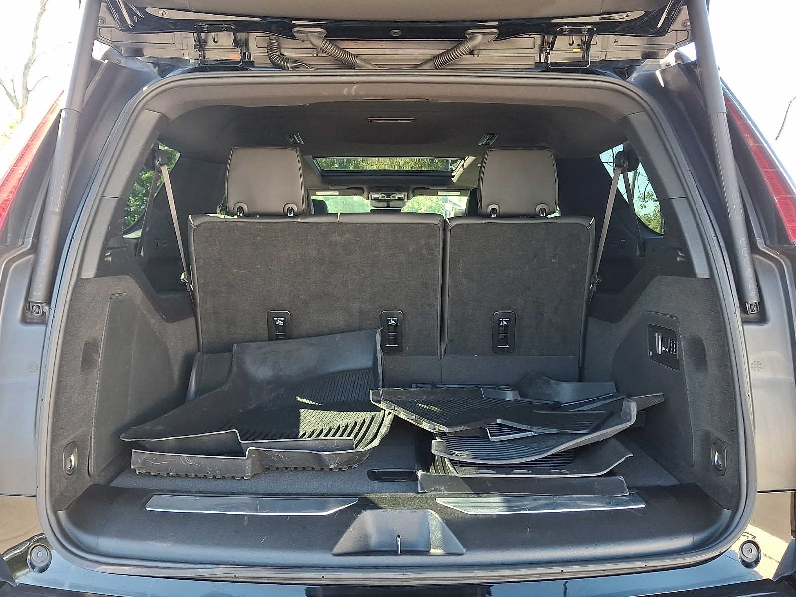 2024 Cadillac Escalade ESV 4WD 4dr Premium Luxury