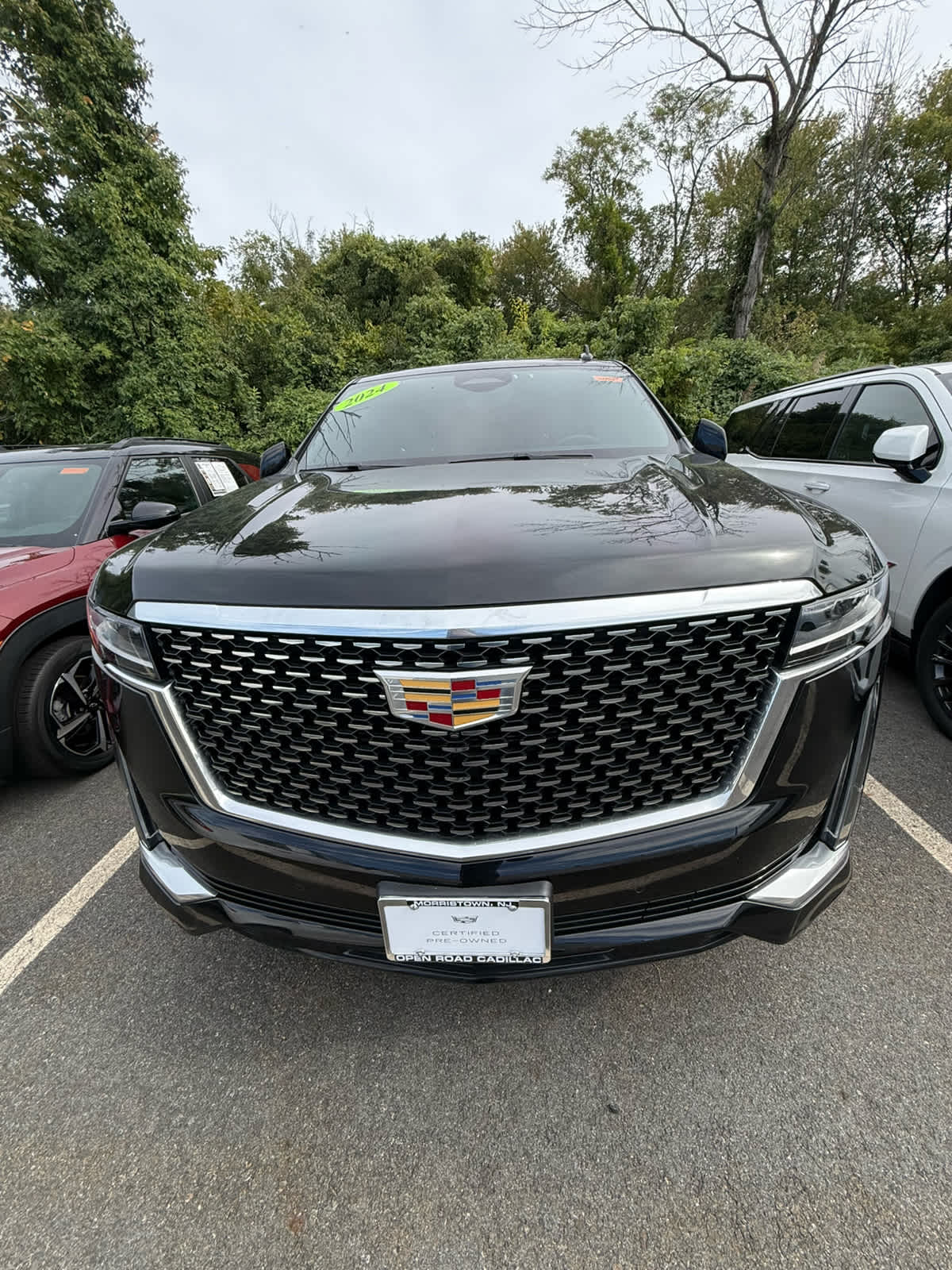 2024 Cadillac Escalade ESV 4WD 4dr Premium Luxury