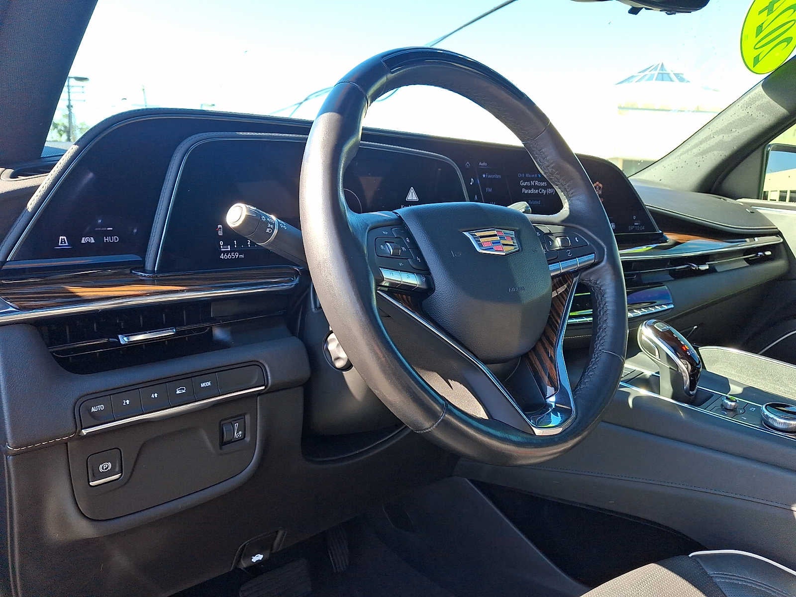2024 Cadillac Escalade ESV 4WD 4dr Premium Luxury