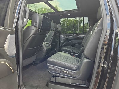 2023 Cadillac Escalade ESV AWD 4dr V-Series