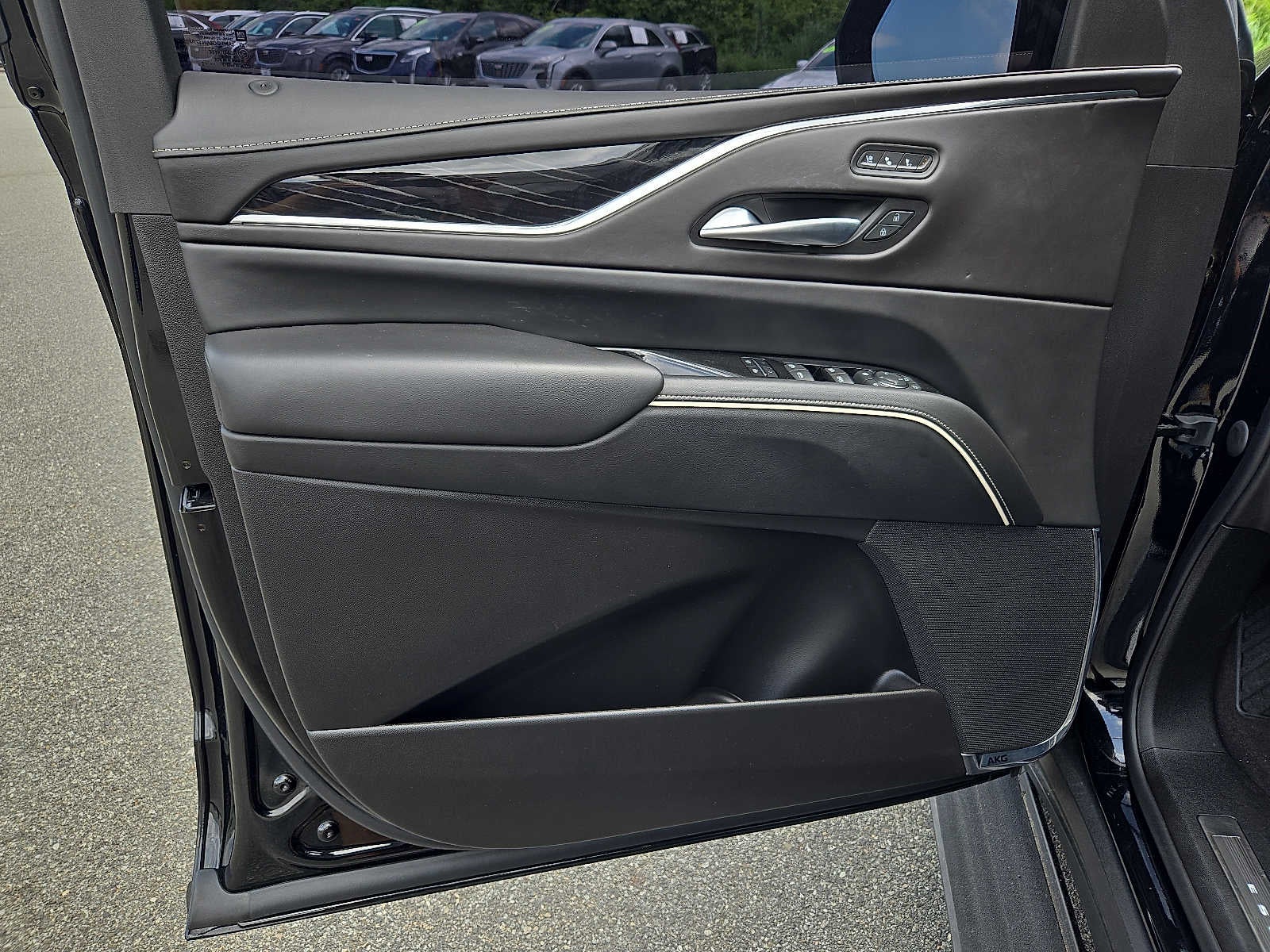 2023 Cadillac Escalade ESV AWD 4dr V-Series