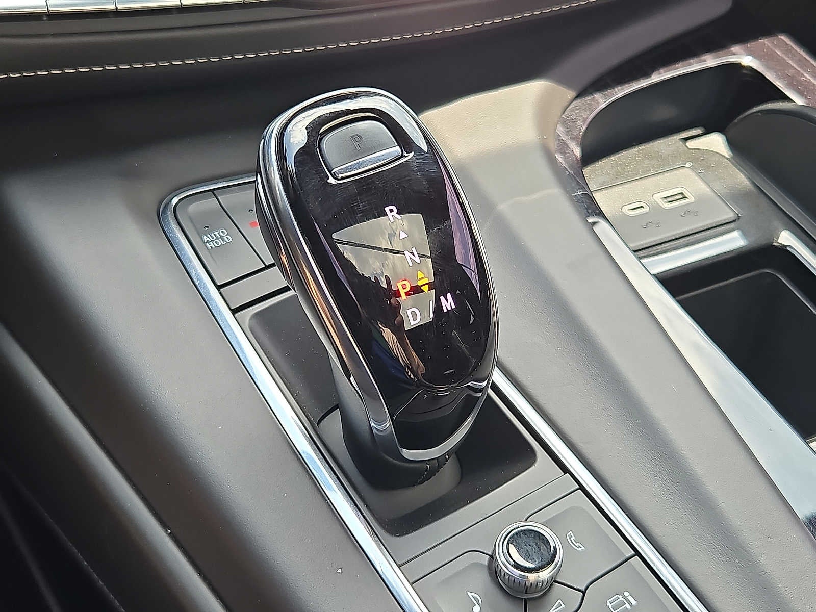 2023 Cadillac Escalade ESV AWD 4dr V-Series