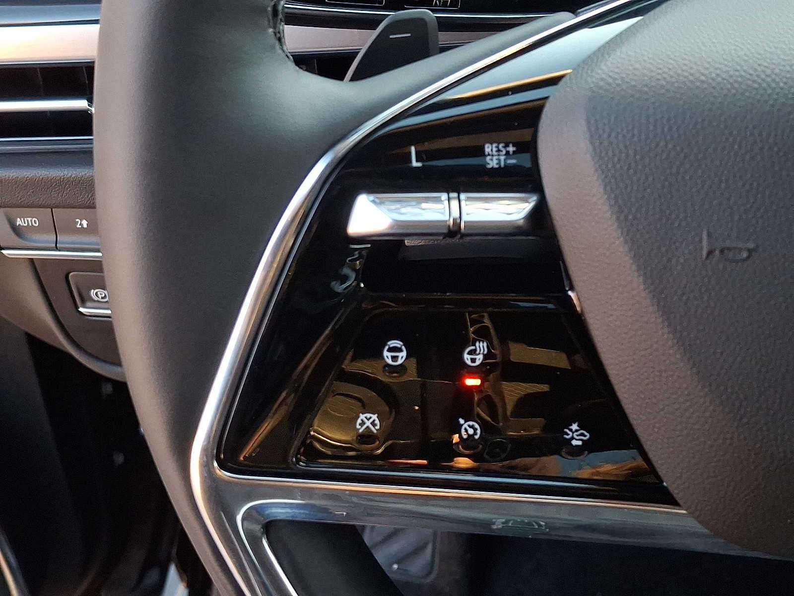 2025 Cadillac Escalade 4WD 4dr Premium Luxury