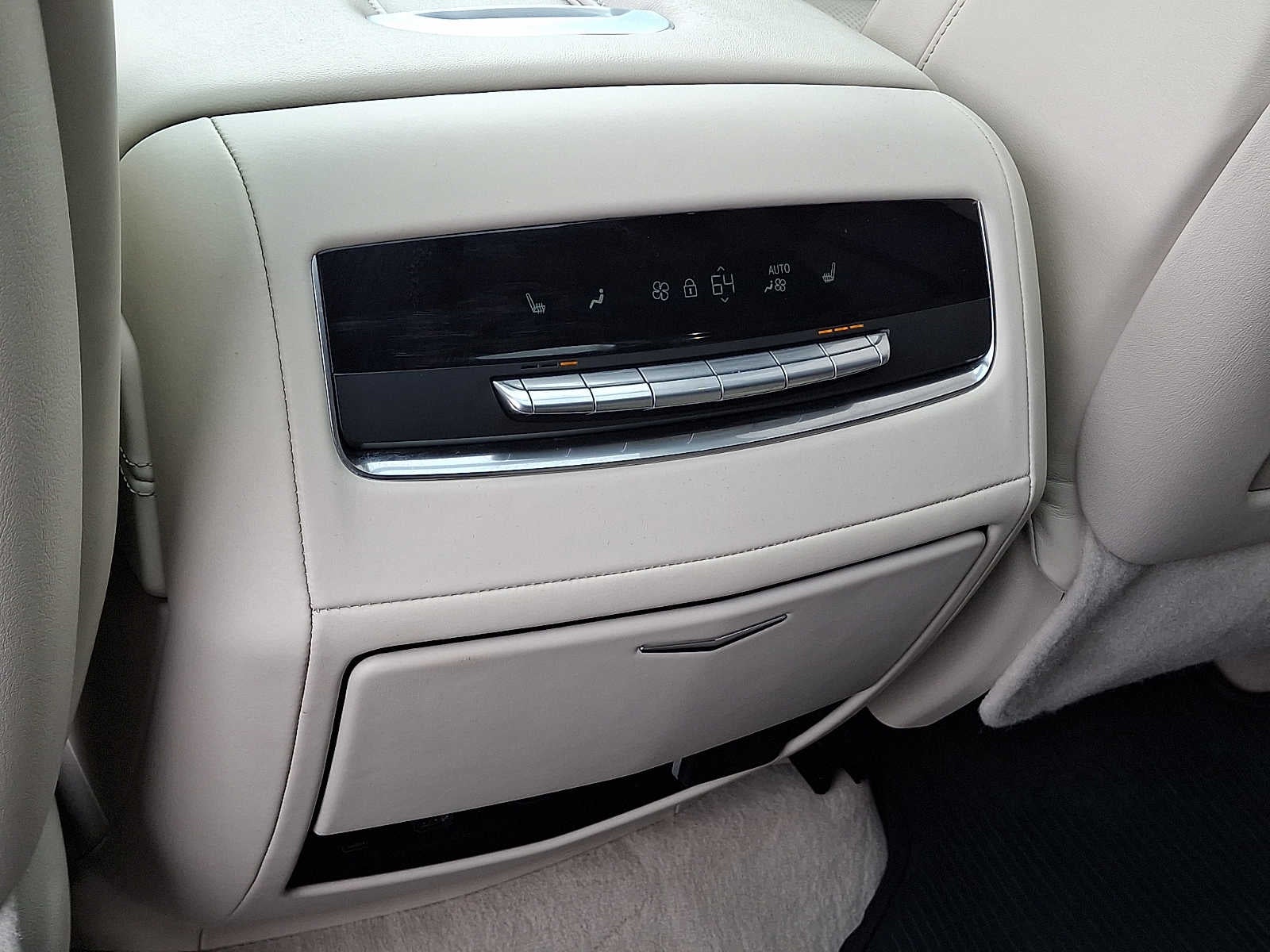 2025 Cadillac Escalade 4WD 4dr Sport Platinum