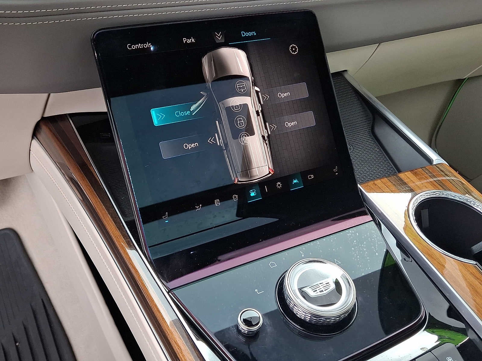2025 Cadillac Escalade 4WD 4dr Sport Platinum