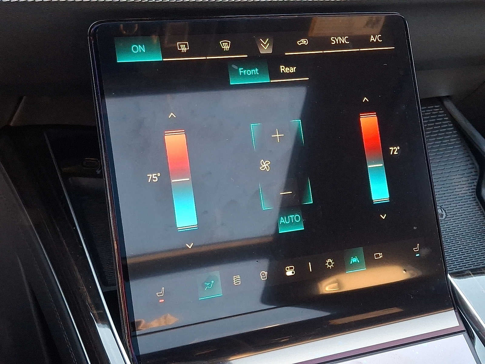 2025 Cadillac Escalade ESV 4WD 4dr Premium Luxury