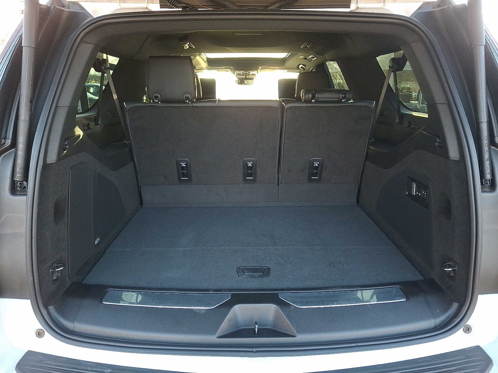 2025 Cadillac Escalade ESV 4WD 4dr Premium Luxury