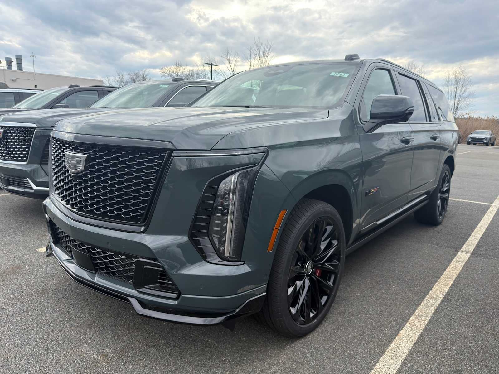 2026 Cadillac Escalade ESV AWD 4dr V-Series