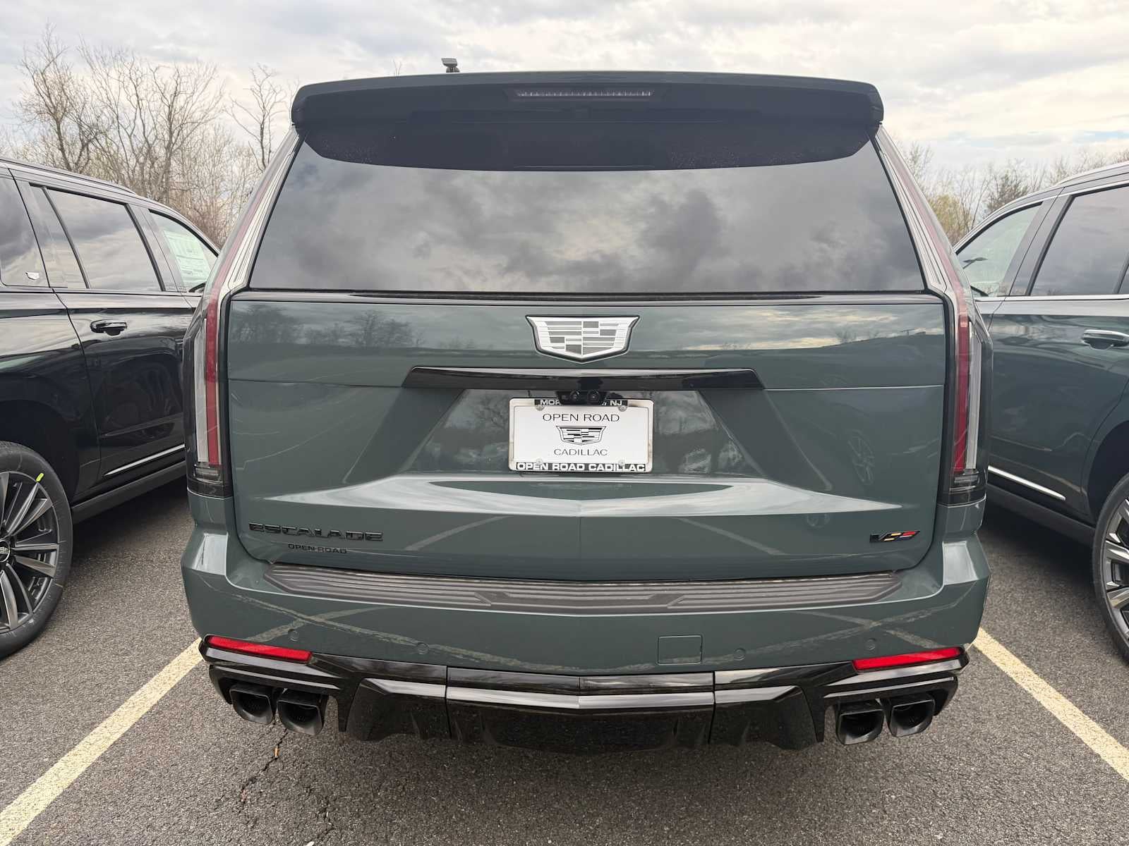 2026 Cadillac Escalade ESV AWD 4dr V-Series