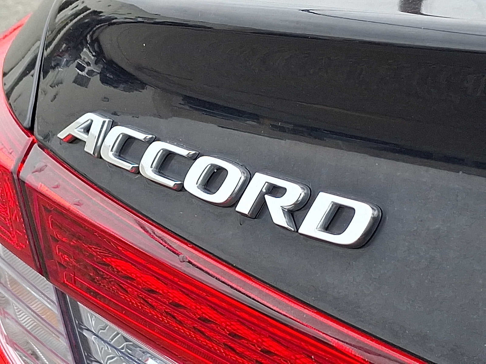 2019 Honda Accord Hybrid Touring Sedan