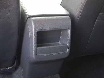 2017 Volkswagen Passat R-Line w/Comfort Pkg Auto