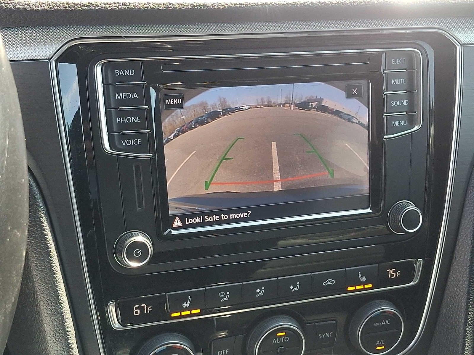 2017 Volkswagen Passat R-Line w/Comfort Pkg Auto