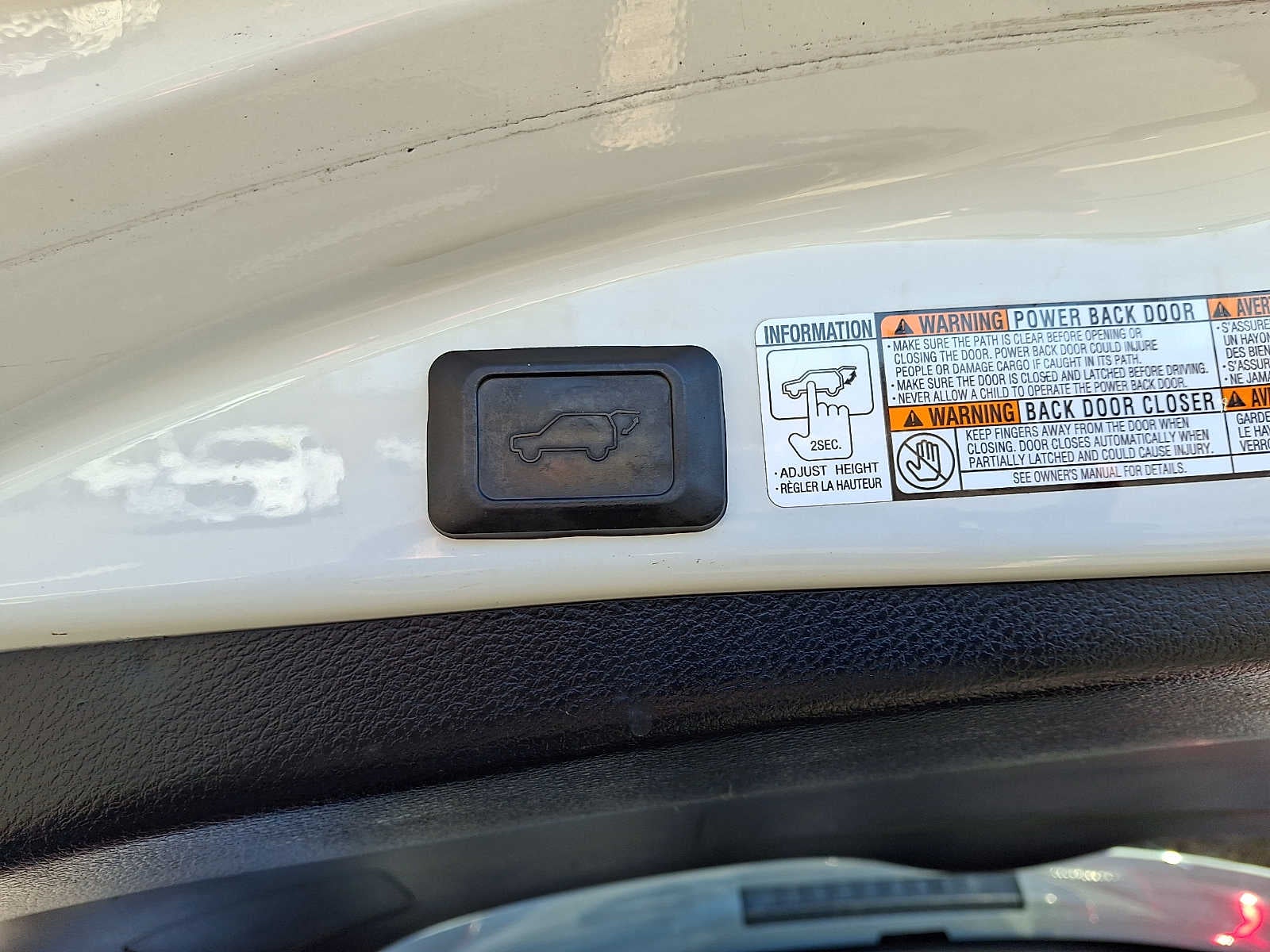 2015 Toyota RAV4 AWD 4dr XLE