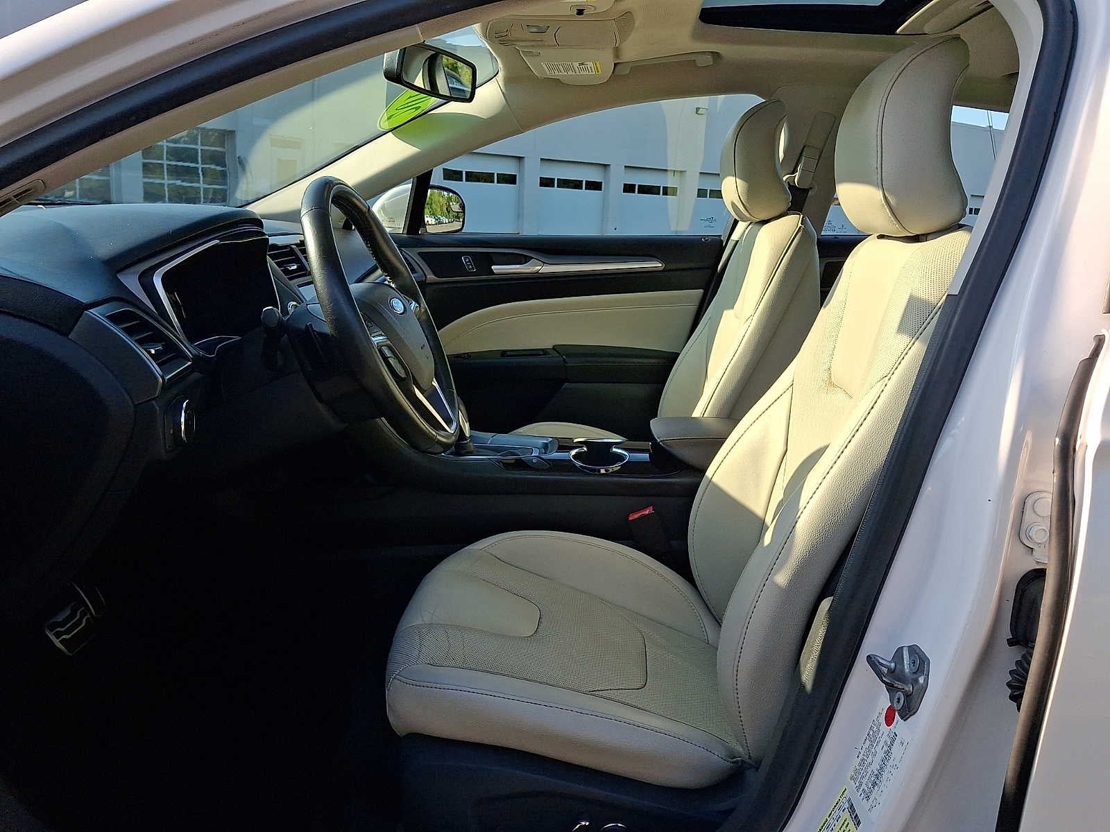 2016 Ford Fusion 4dr Sdn Titanium FWD