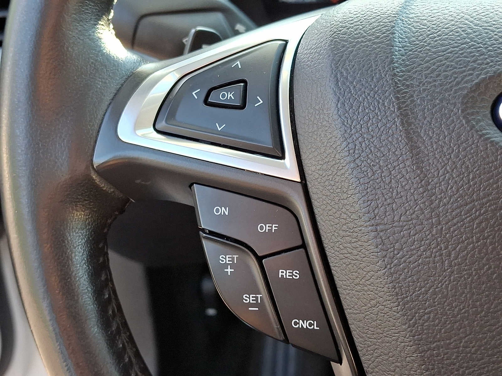 2016 Ford Fusion 4dr Sdn Titanium FWD