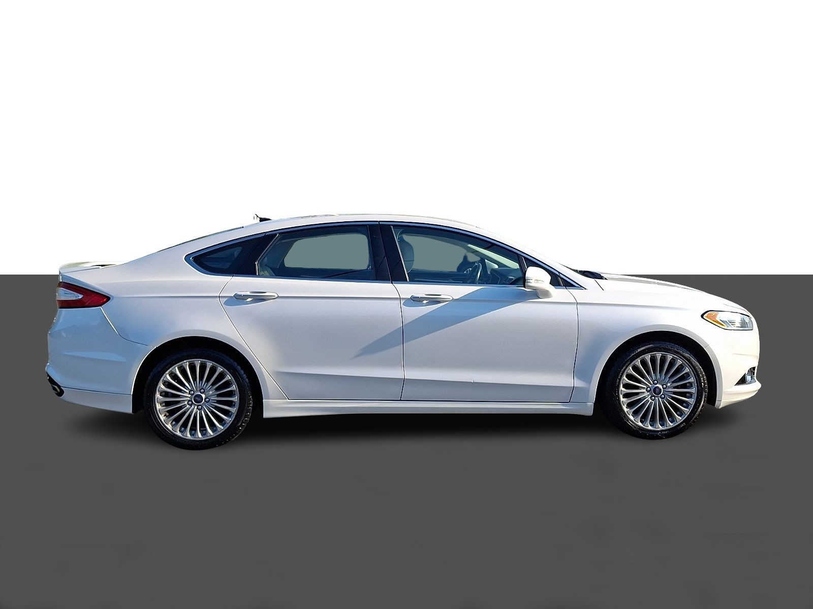 2016 Ford Fusion 4dr Sdn Titanium FWD