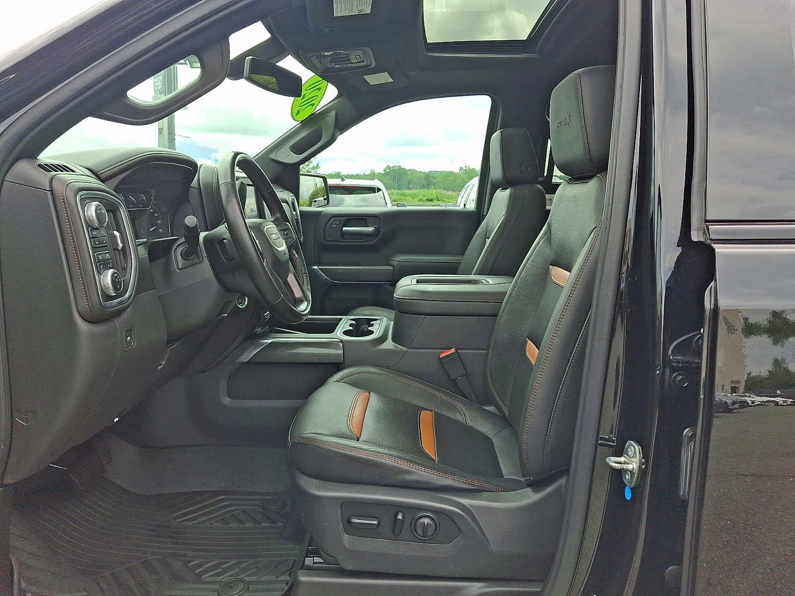 2020 GMC Sierra 1500 4WD Crew Cab 147 AT4