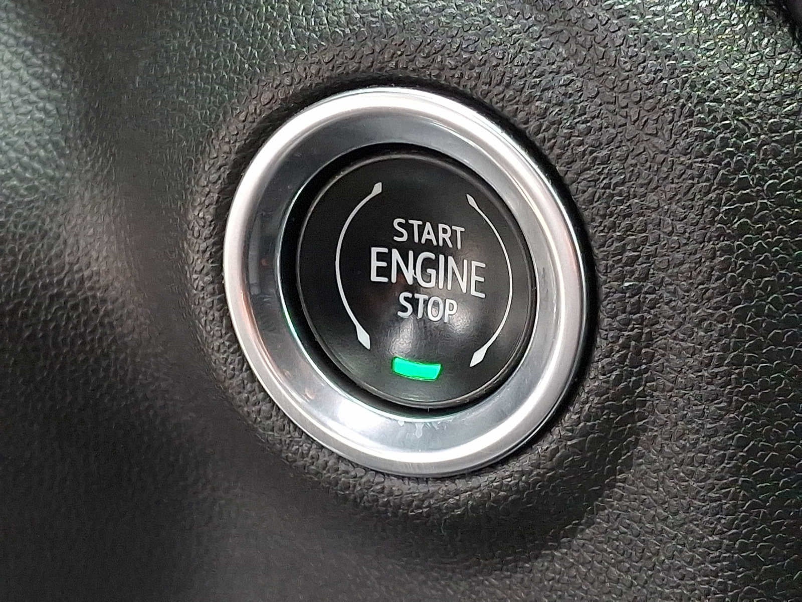 2020 GMC Sierra 1500 4WD Crew Cab 147 AT4