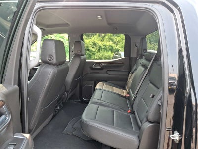 2025 GMC Sierra 1500 4WD Crew Cab 147 SLT
