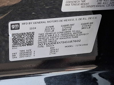 2025 GMC Sierra 1500 4WD Crew Cab 147 SLT