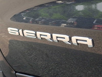 2025 GMC Sierra 1500 4WD Crew Cab 147 SLT