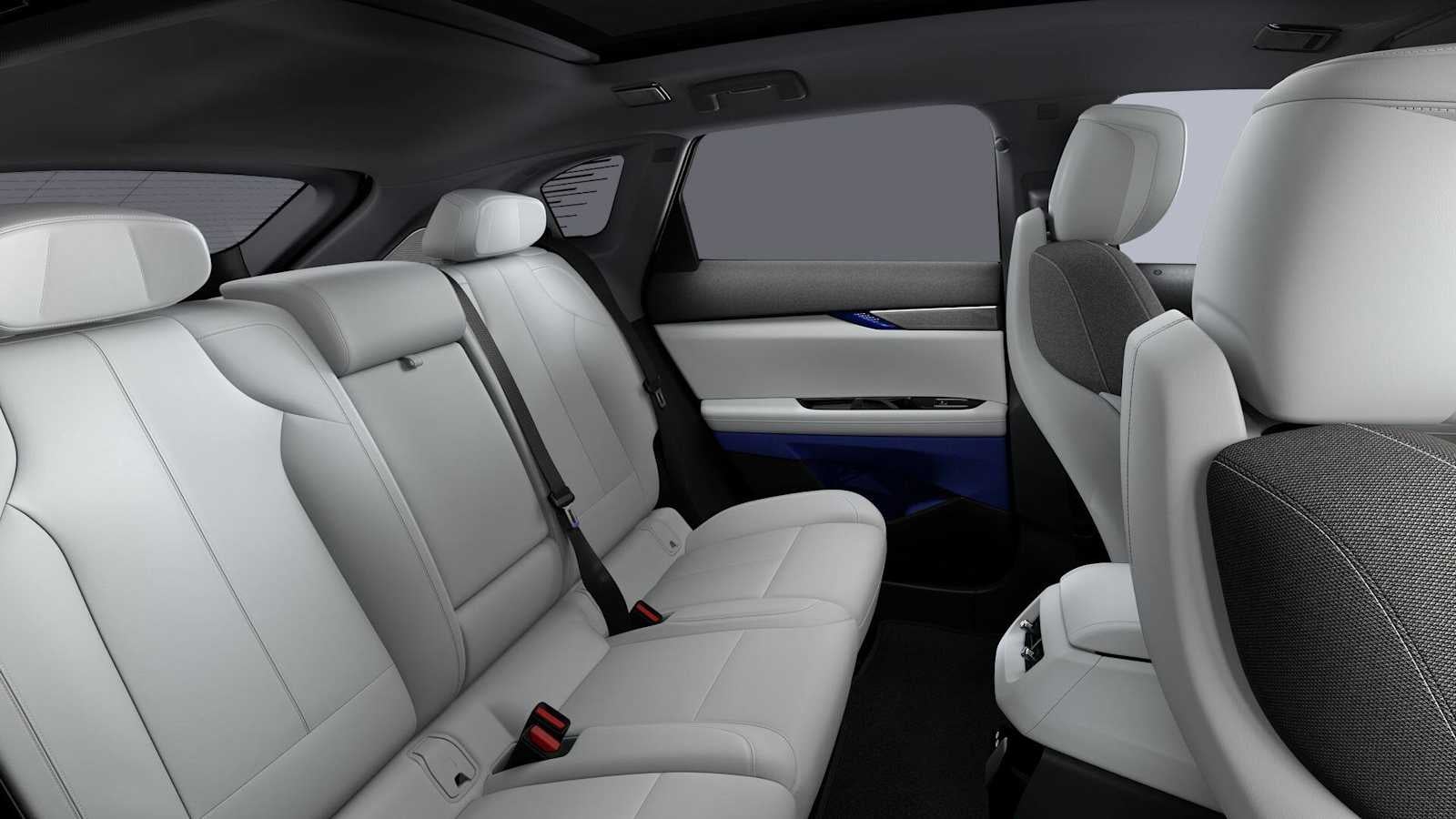 2026 Cadillac OPTIQ 4dr Luxury