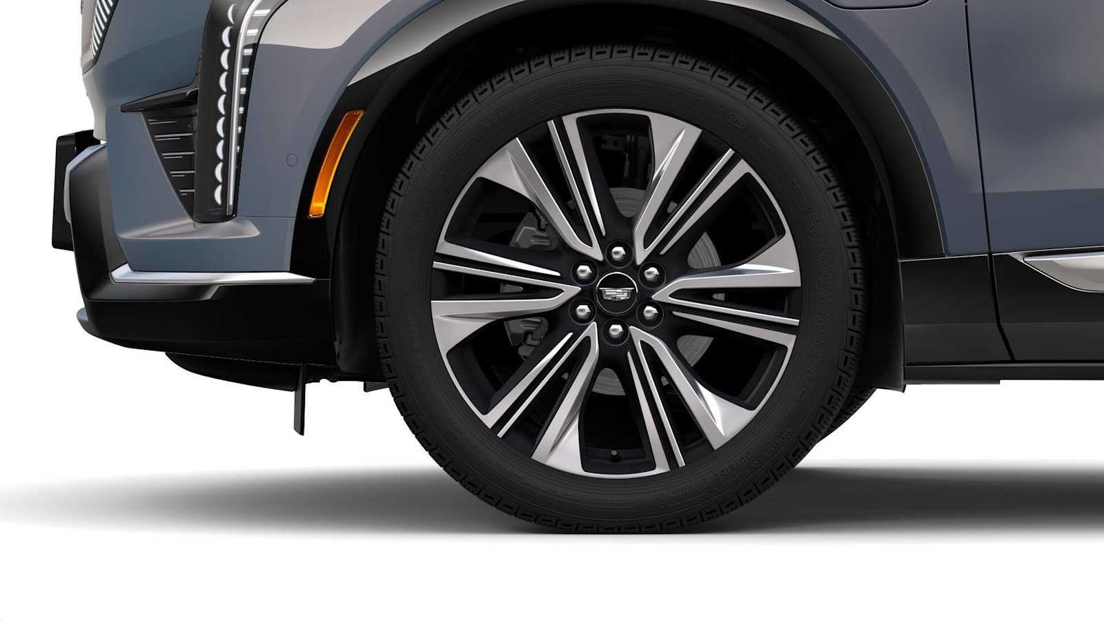 2026 Cadillac OPTIQ 4dr Premium Luxury