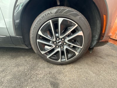 2025 Cadillac OPTIQ AWD 4dr Sport w/1SF