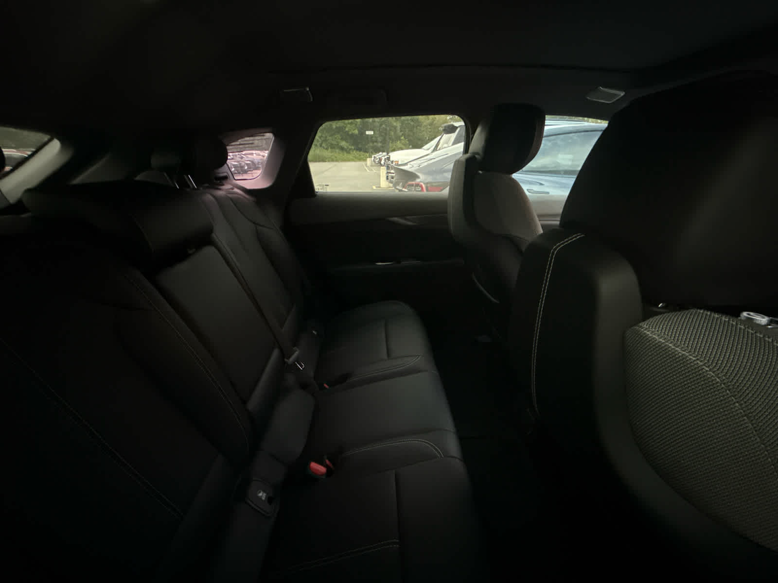 2025 Cadillac OPTIQ AWD 4dr Sport w/1SF