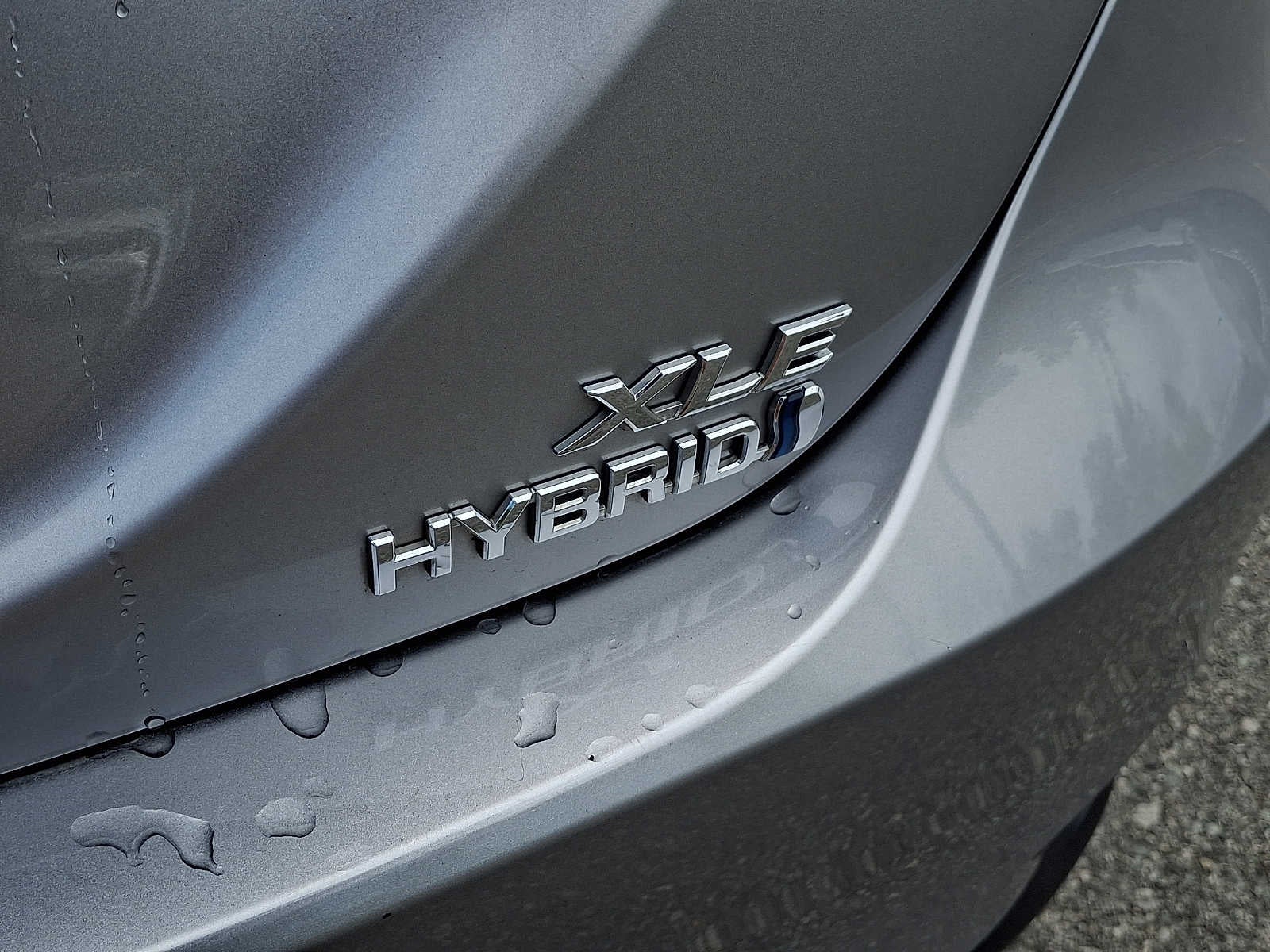2023 Toyota Camry Hybrid XLE CVT