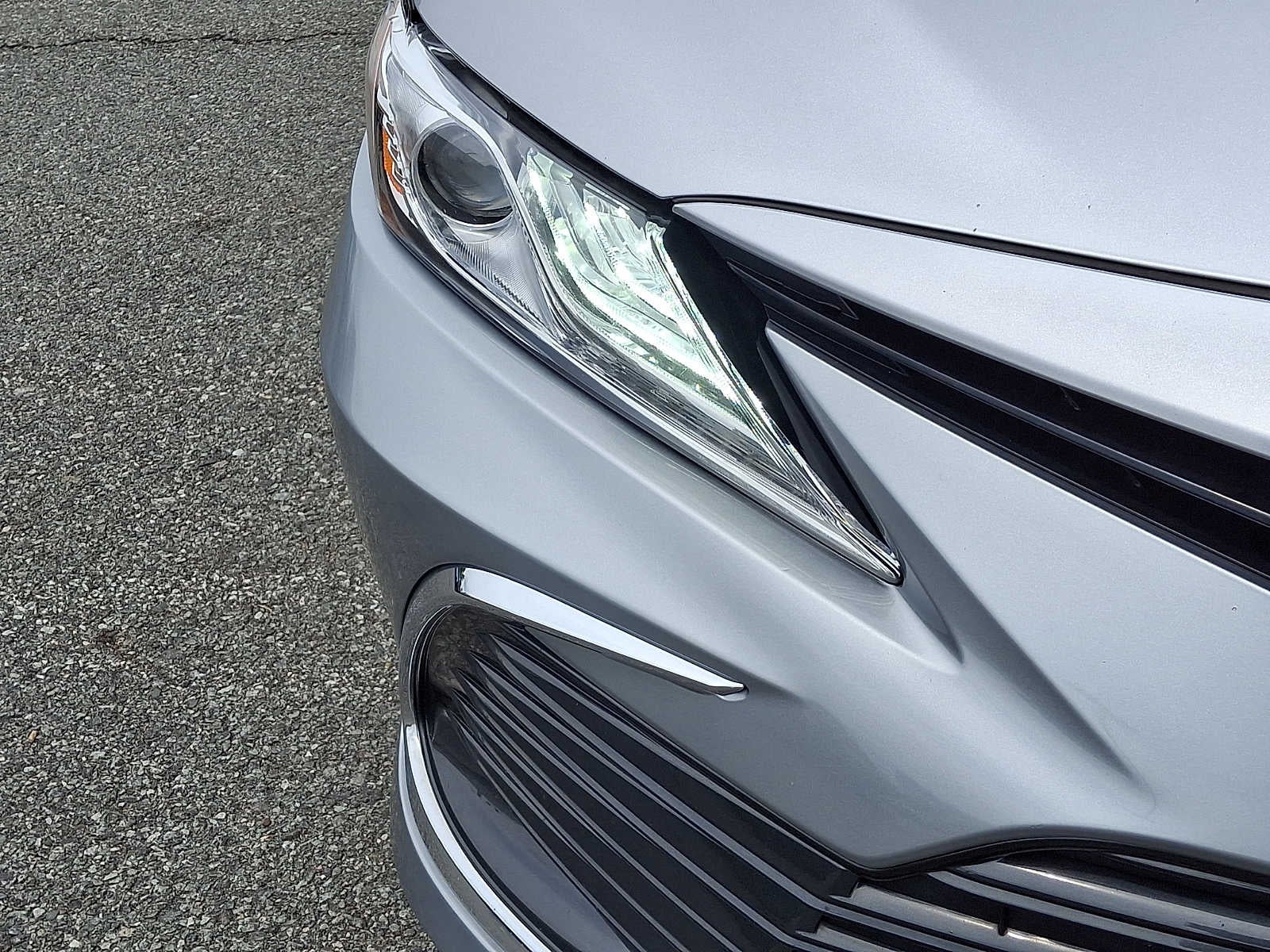 2023 Toyota Camry Hybrid XLE CVT