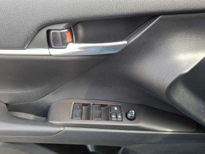 2024 Toyota Camry SE Auto
