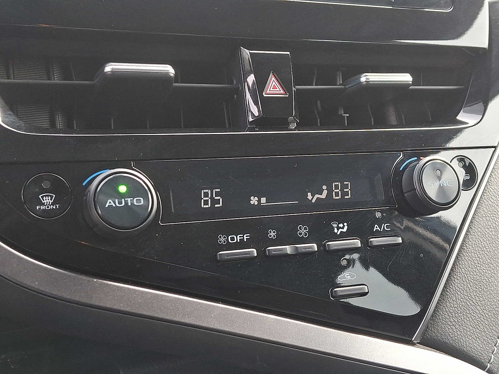 2024 Toyota Camry SE Auto